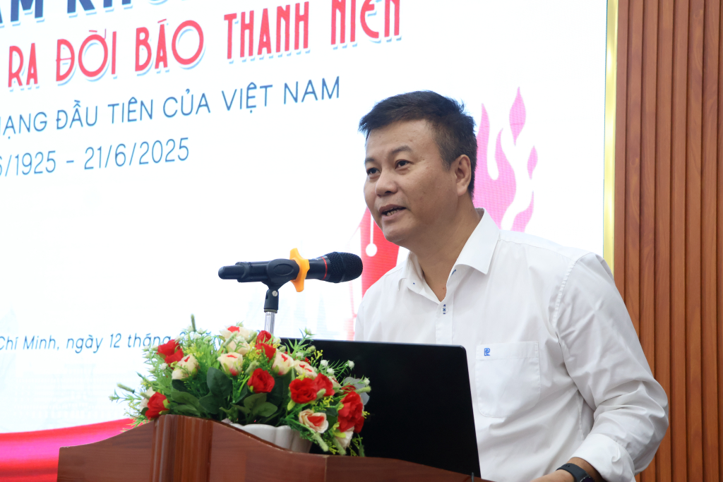 ThS. Đỗ Quyết Thắng đưa ra các giải pháp về việc sắp xếp, quy hoạch lại các cơ quan báo chí của TP.HCM - Ảnh: QUỲNH NHƯ