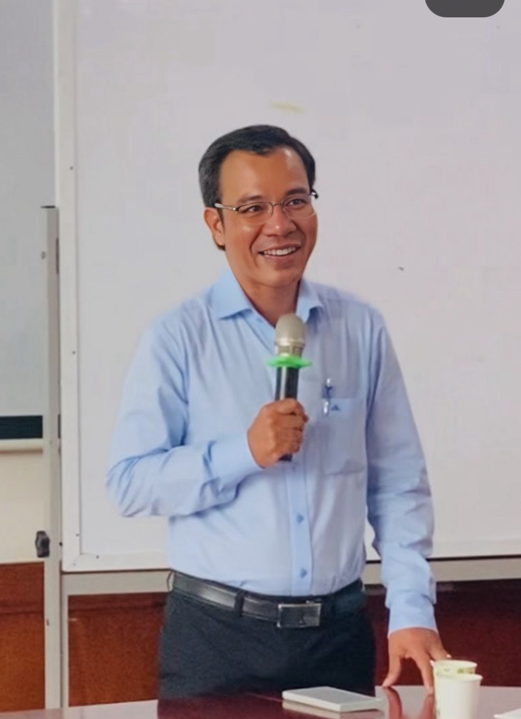 TS. Lưu Trung Thủy, Trưởng Ban Công tác Sinh viên ĐHQG-HCM, đã tham dự và phát biểu khai mạc chương trình