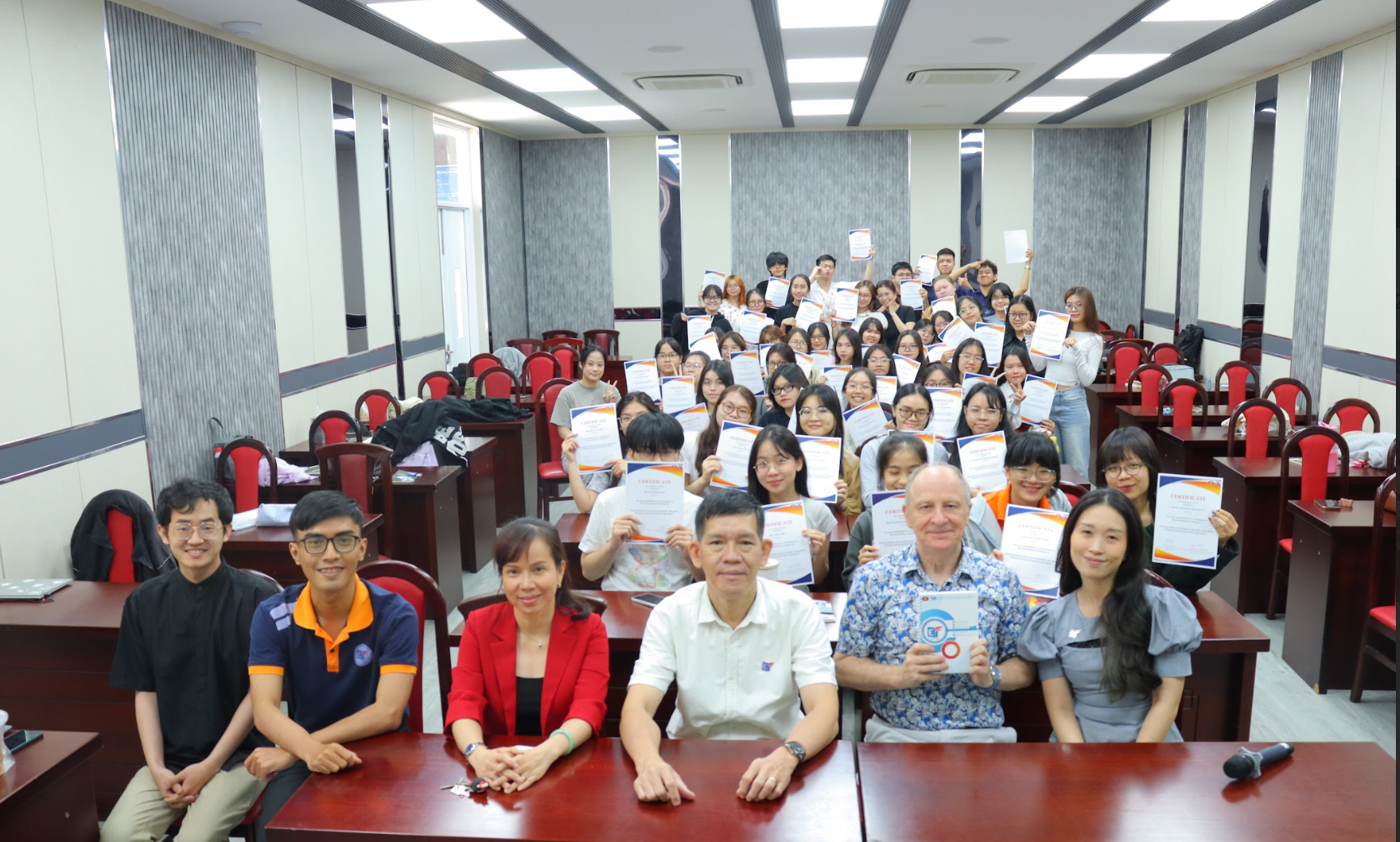 Tổng kết chuỗi sự kiện đầu tiên về Extensive Reading với thầy Rob Waring