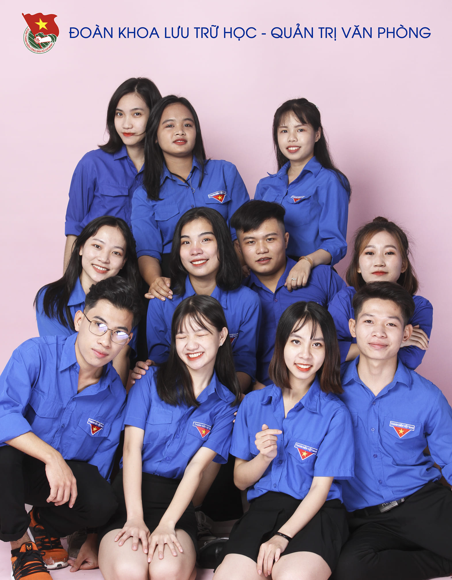 Đoàn khoa Lưu trữ học - Quản trị văn phòng nhận bằng khen trong công tác Đoàn thanh niên năm học 2020- 2021