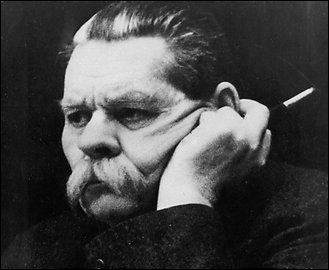 Thuyết tạo dựng Chúa và chủ nghĩa hiện thực xã hội chủ nghĩa (Trường hợp Maxim Gorky) (Trần Thị Phương Phương)