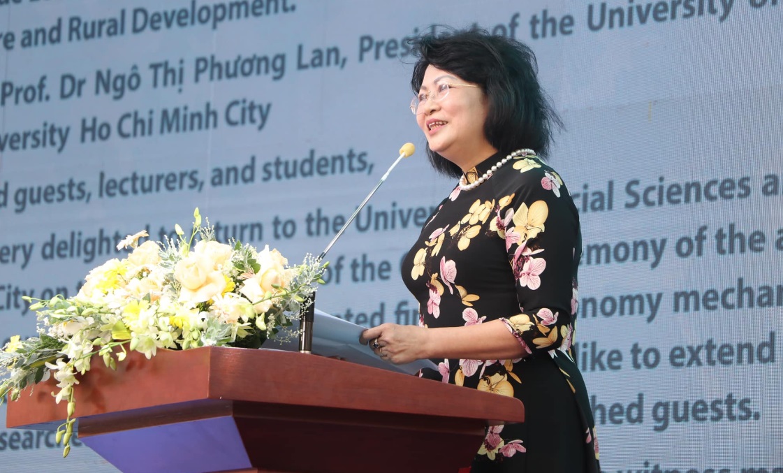 Khoa học xã hội và nhân văn nuôi dưỡng và làm giàu tâm hồn, trí tuệ và nhân cách
