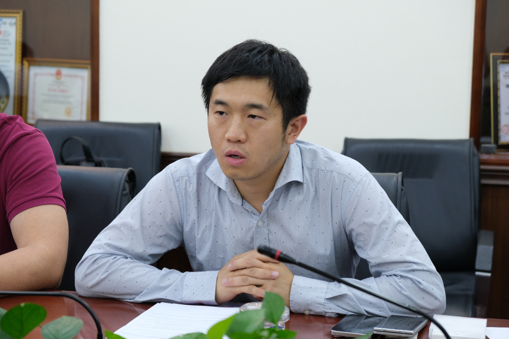 Ông Shiba Yoshihiro hy vọng sẽ có nhiều chương trình hợp tác hơn cùng Nhà trường - Ảnh: Hương Mỹ