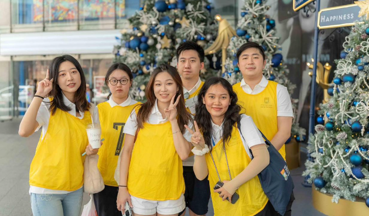 SINH VIÊN KHOA NGỮ VĂN ANH GIAO LƯU CÙNG SINH VIÊN TRƯỜNG ĐH HỒNG KÔNG