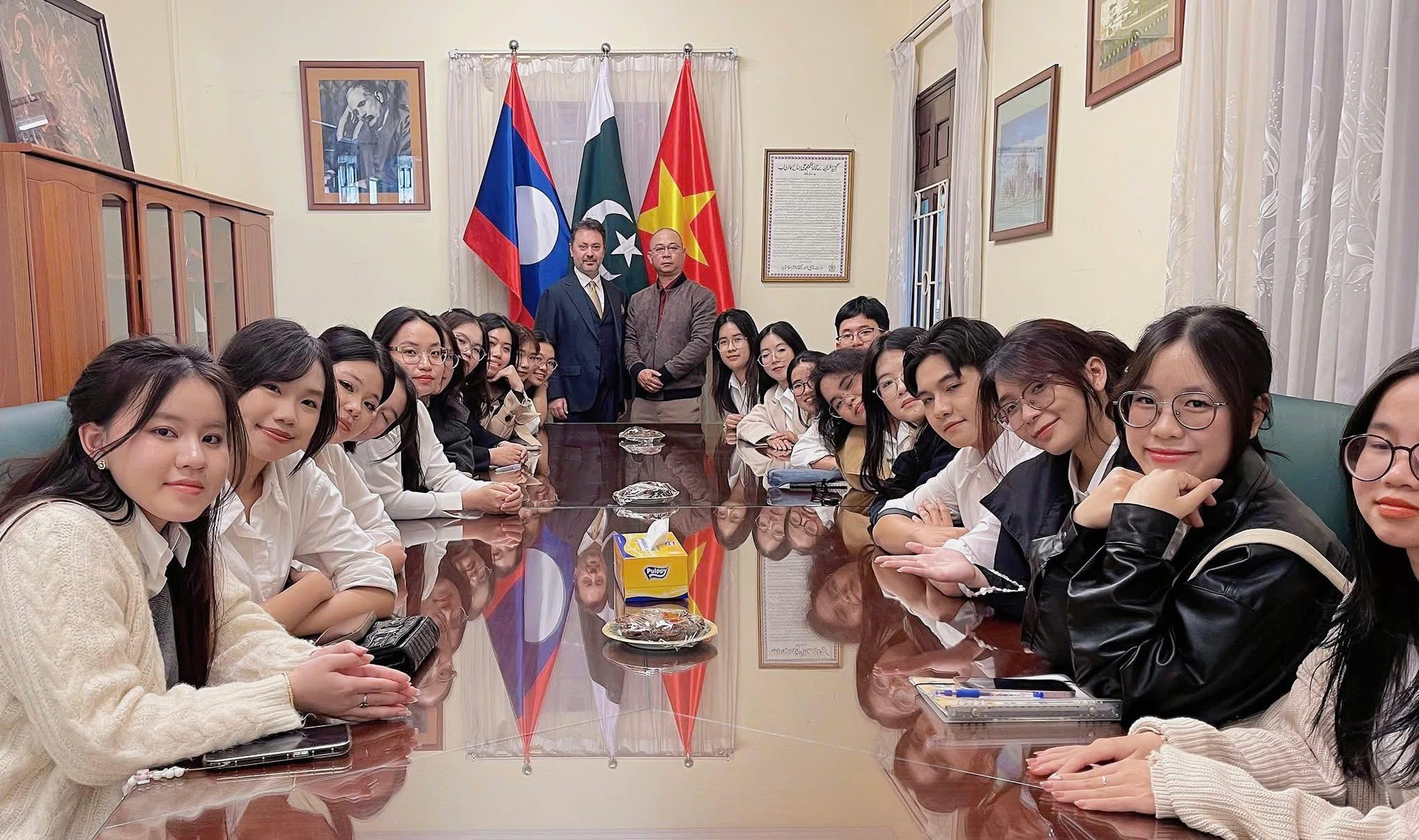 Chương trình thực tế trong nước | Lời cảm ơn đến Đại sứ quán Pakistan