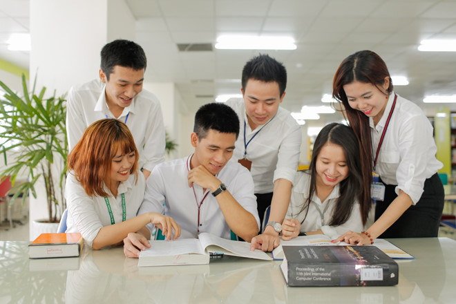 Đại học khác phổ thông ra sao?