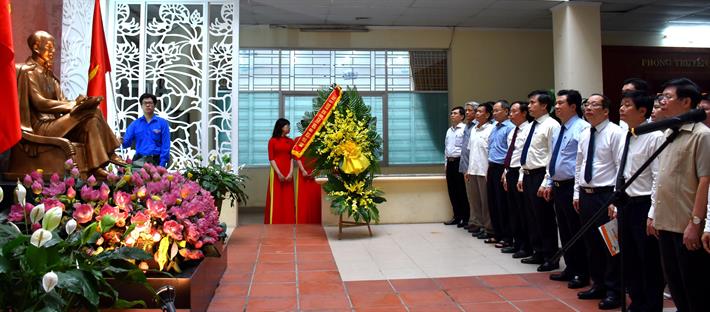 “Chủ tịch Hồ Chí Minh với sự nghiệp giáo dục”: Tầm nhìn vượt thời đại