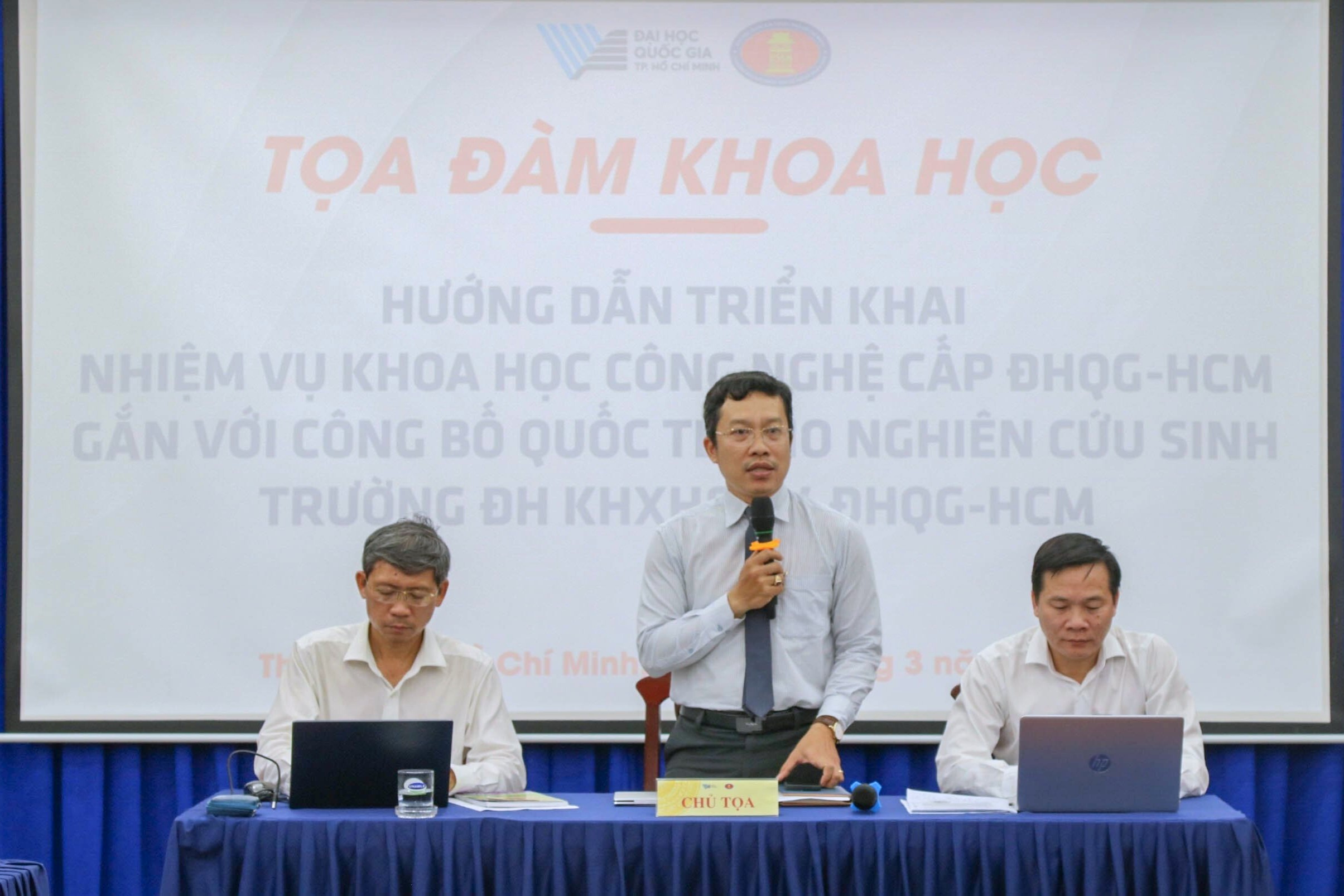 Định hướng nhiệm vụ Khoa học công nghệ cấp ĐHQG-HCM gắn với công bố quốc tế cho nghiên cứu sinh Trường ĐH KHXH&NV