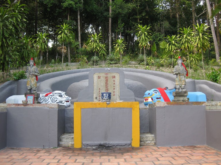 Cổ mộ quý tộc Mạc gia trên đất Hà Tiên