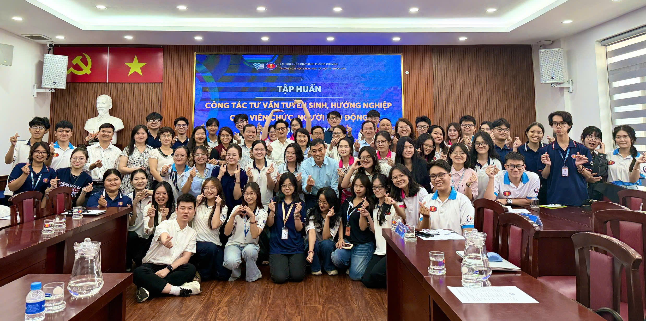 Tập huấn công tác tư vấn tuyển sinh, hướng nghiệp cho viên chức, người lao động