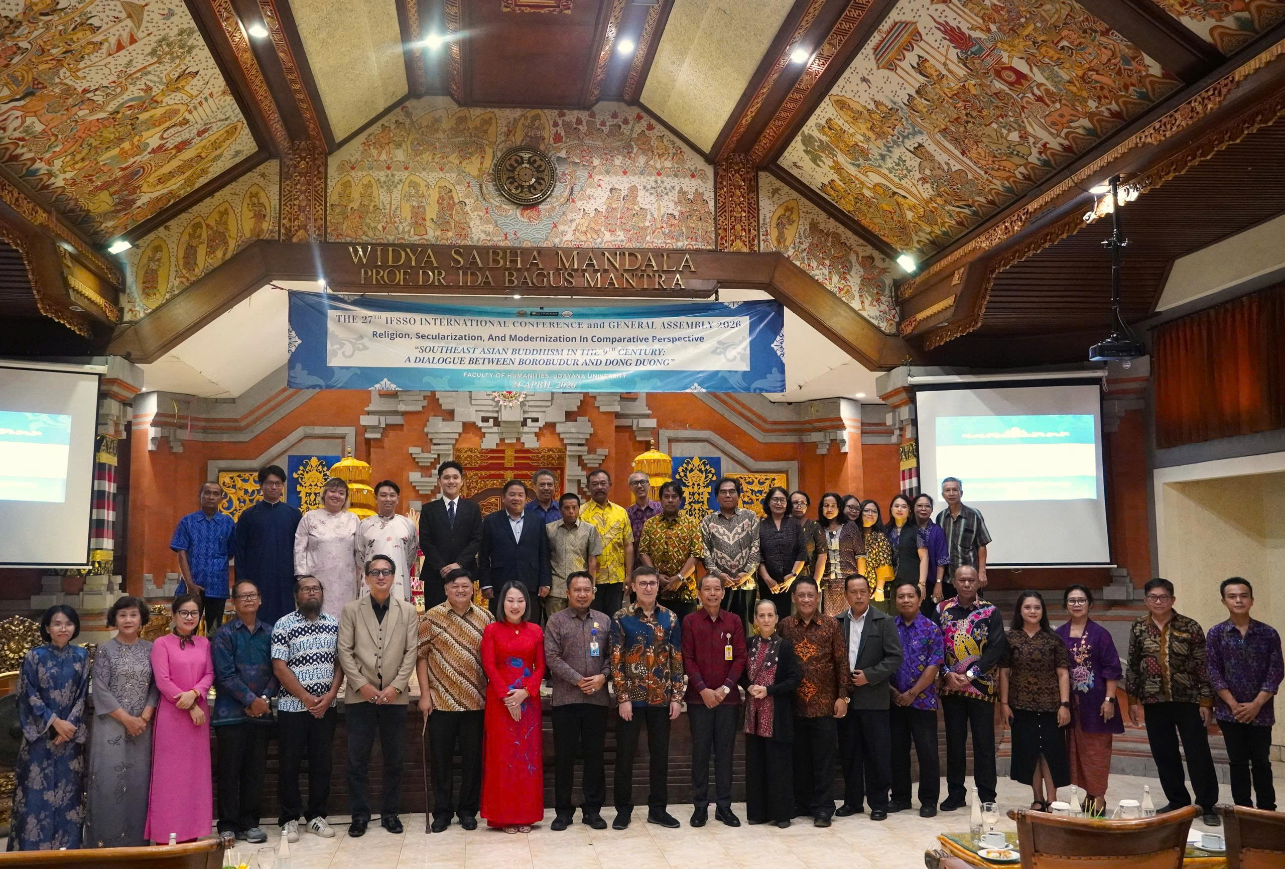 Đoàn Trường ĐH KHXH&NV, ĐHQG-HCM ghi dấu ấn tại IFSSO 2026: PGS.TS Phan Thị Hồng Xuân được bầu làm Phó Chủ tịch thứ nhất