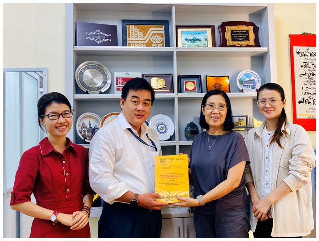 Buổi trao đổi, hợp tác giữa Quỹ học bổng Huỳnh Tấn Phát và Khoa Đô thị học – thêm cơ hội cho sinh viên Đô thị học được hỗ trợ về chuyên môn, kỹ năng và tài chính.