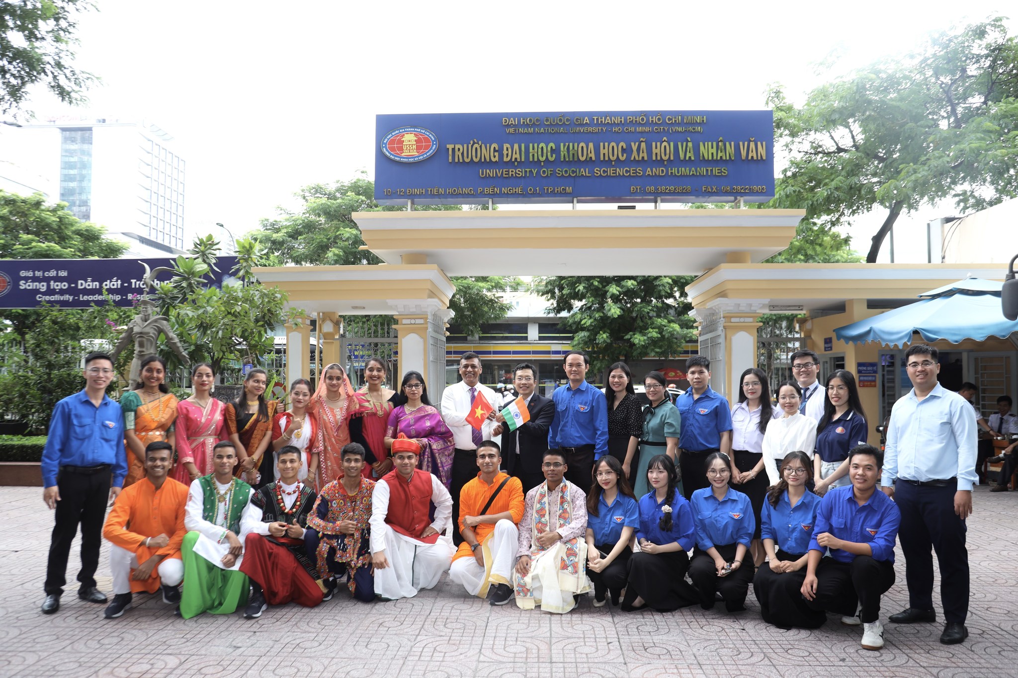 Đoàn Đại biểu Tổng đội thiếu sinh quân Ấn Độ và hành trình trải nghiệm tại Thành phố Hồ Chí Minh