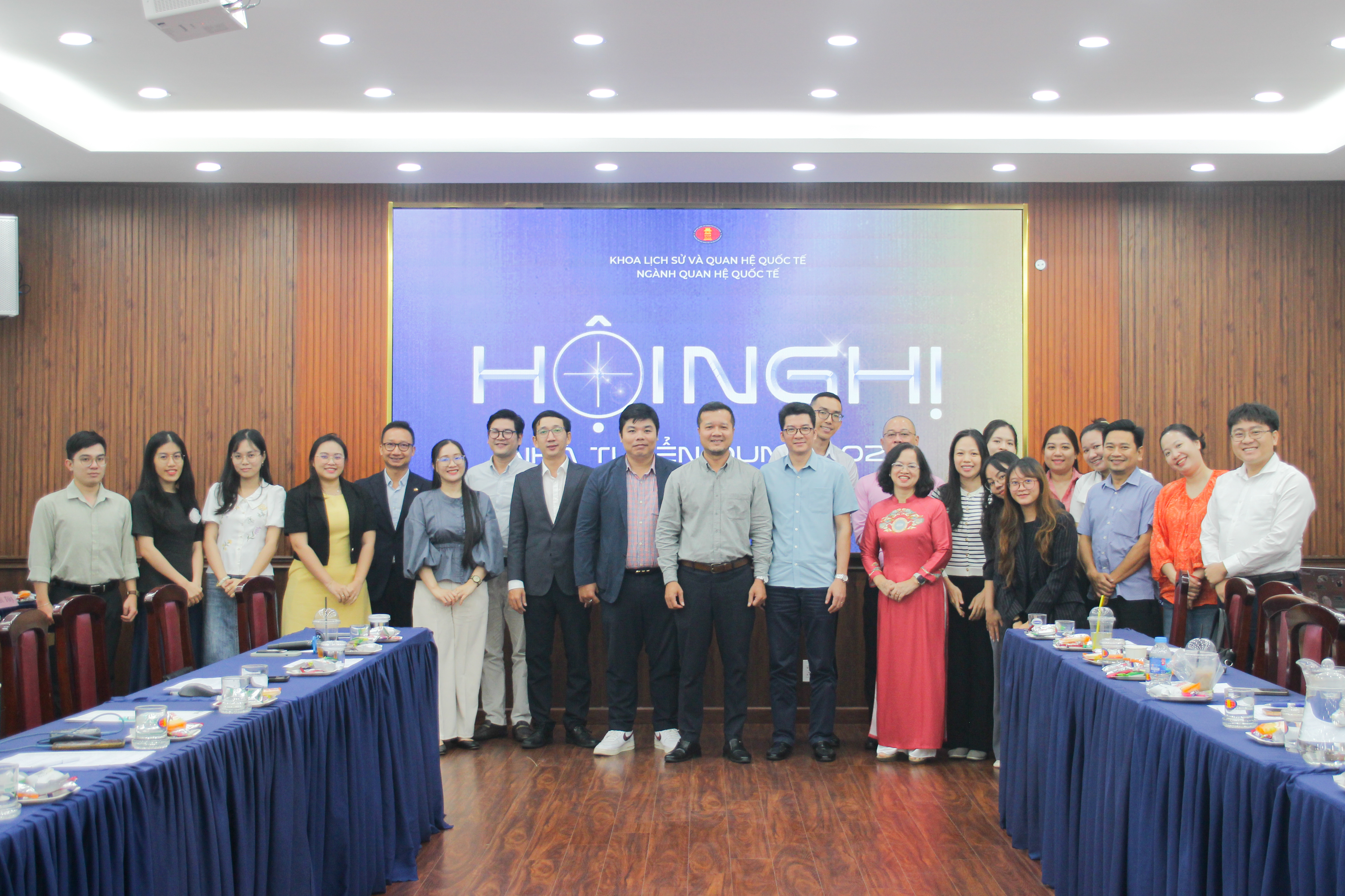 Hội nghị Nhà Tuyển Dụng 2025 - Ngành Quan Hệ Quốc Tế