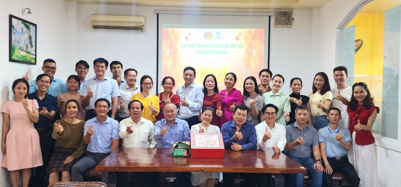 Gặp mặt thân mật Khoa Xã hội học nhân dịp Tân niên Xuân Giáp Thìn năm 2024