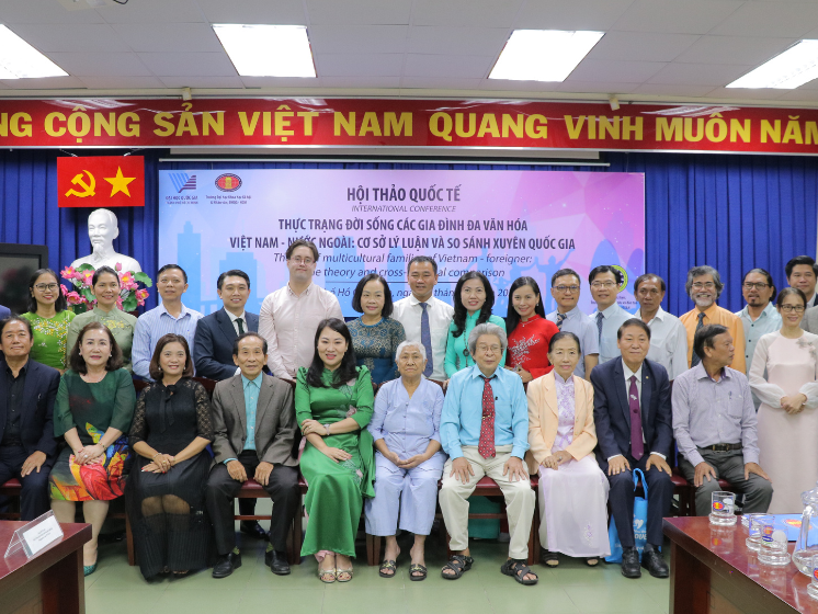 Gia đình đa văn hóa là vốn quý của mỗi quốc gia