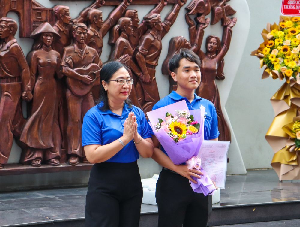 Ngô Văn Hậu - Chiến sĩ Mùa Hè Xanh năm 2023 đứng vào hàng ngũ của Đảng Cộng sản Việt Nam