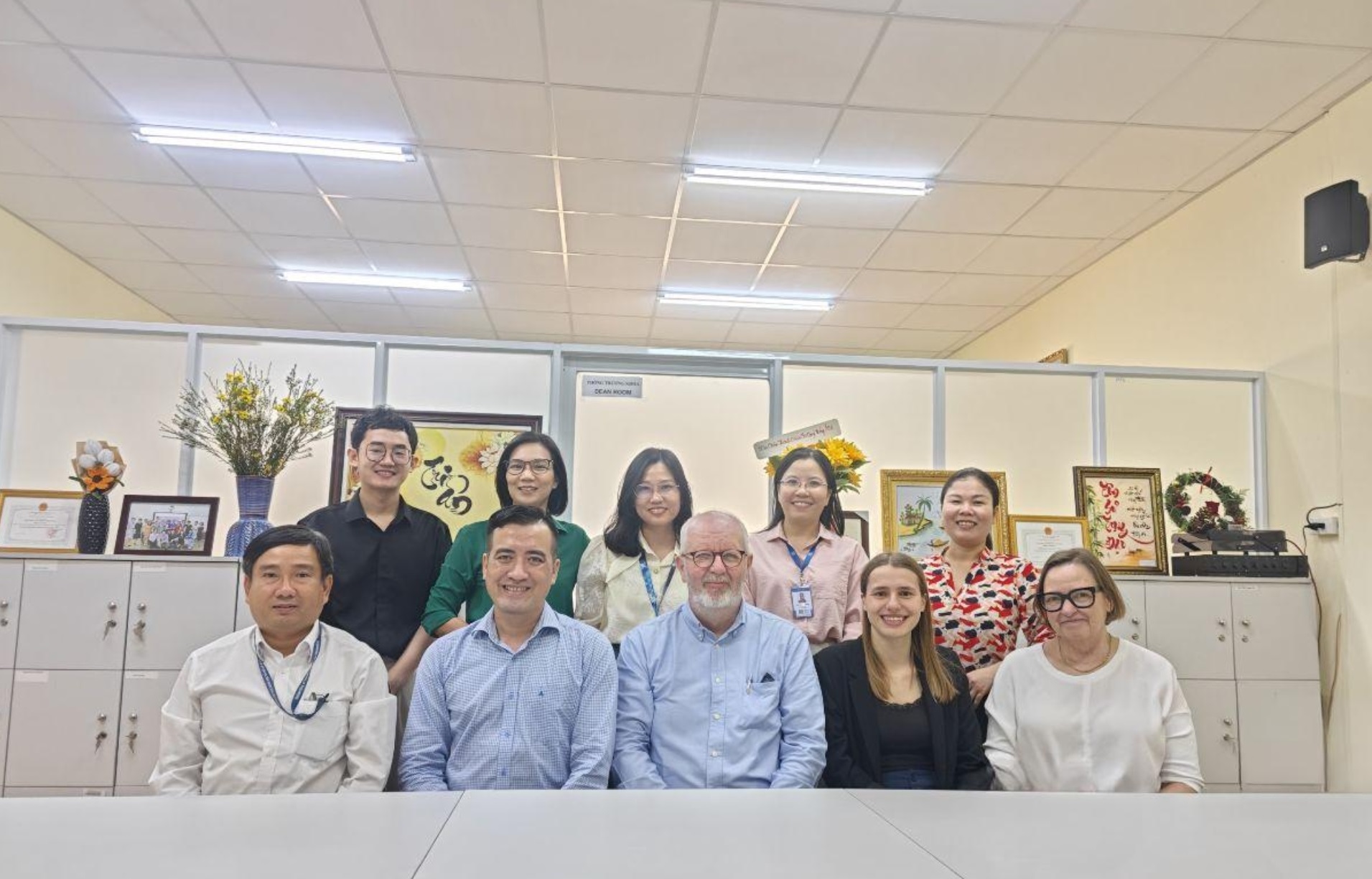 Khoa Giáo dục tiếp đoàn FIBAA đến kiểm định chương trình đào tạo ngành Thạc sĩ Quản lý giáo dục