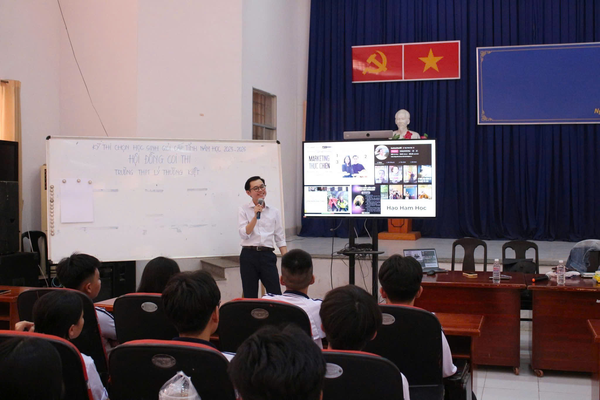Học sinh THPT Lý Thường Kiệt hào hứng tham gia chuyên đề nâng cao năng lực “đọc hiểu thông tin”