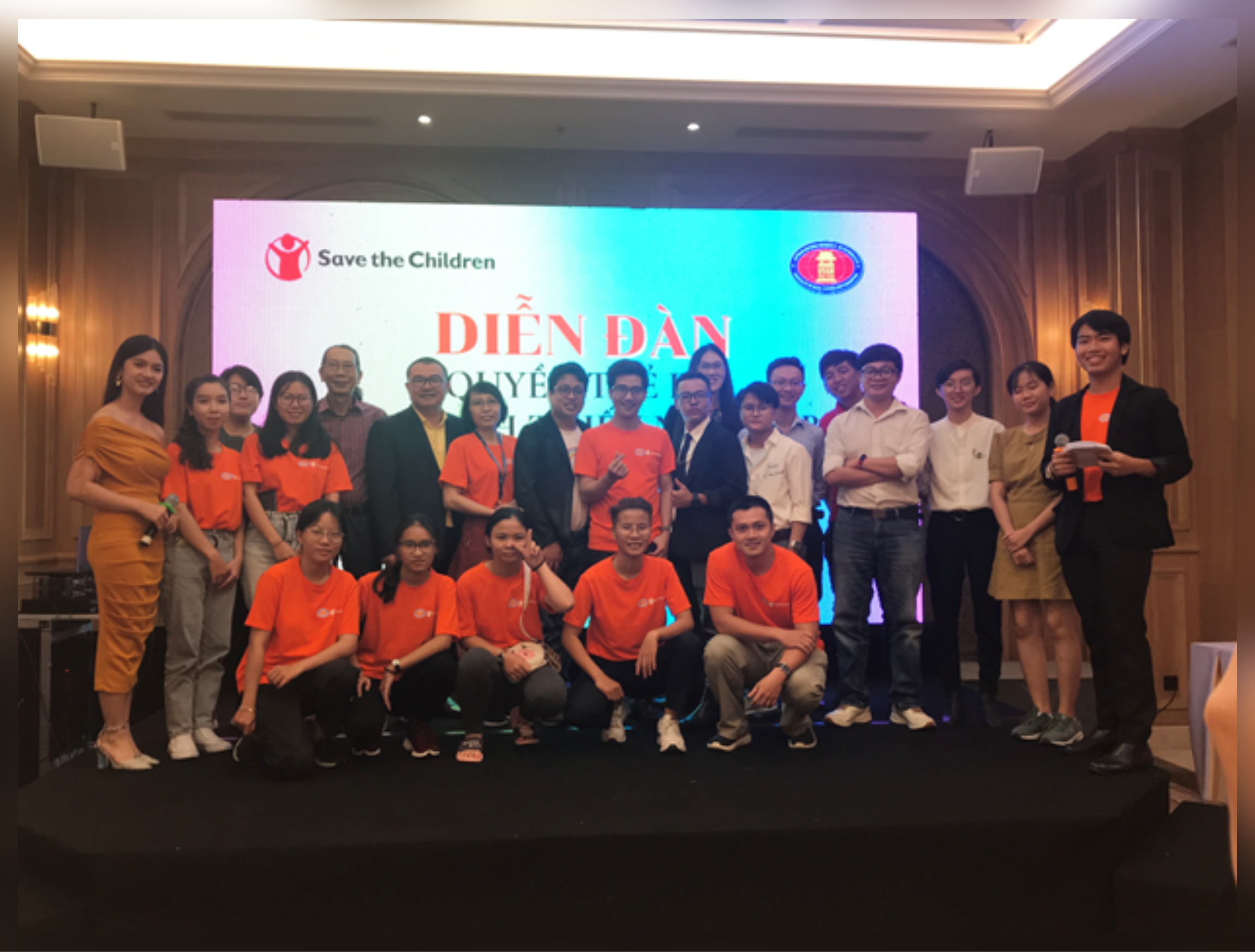 Diễn đàn quyền trẻ em và thanh thiếu niên LGBT