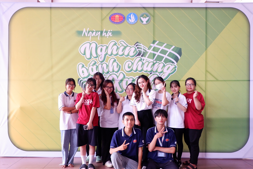 Gói nghìn bánh chưng, gửi ngàn yêu thương
