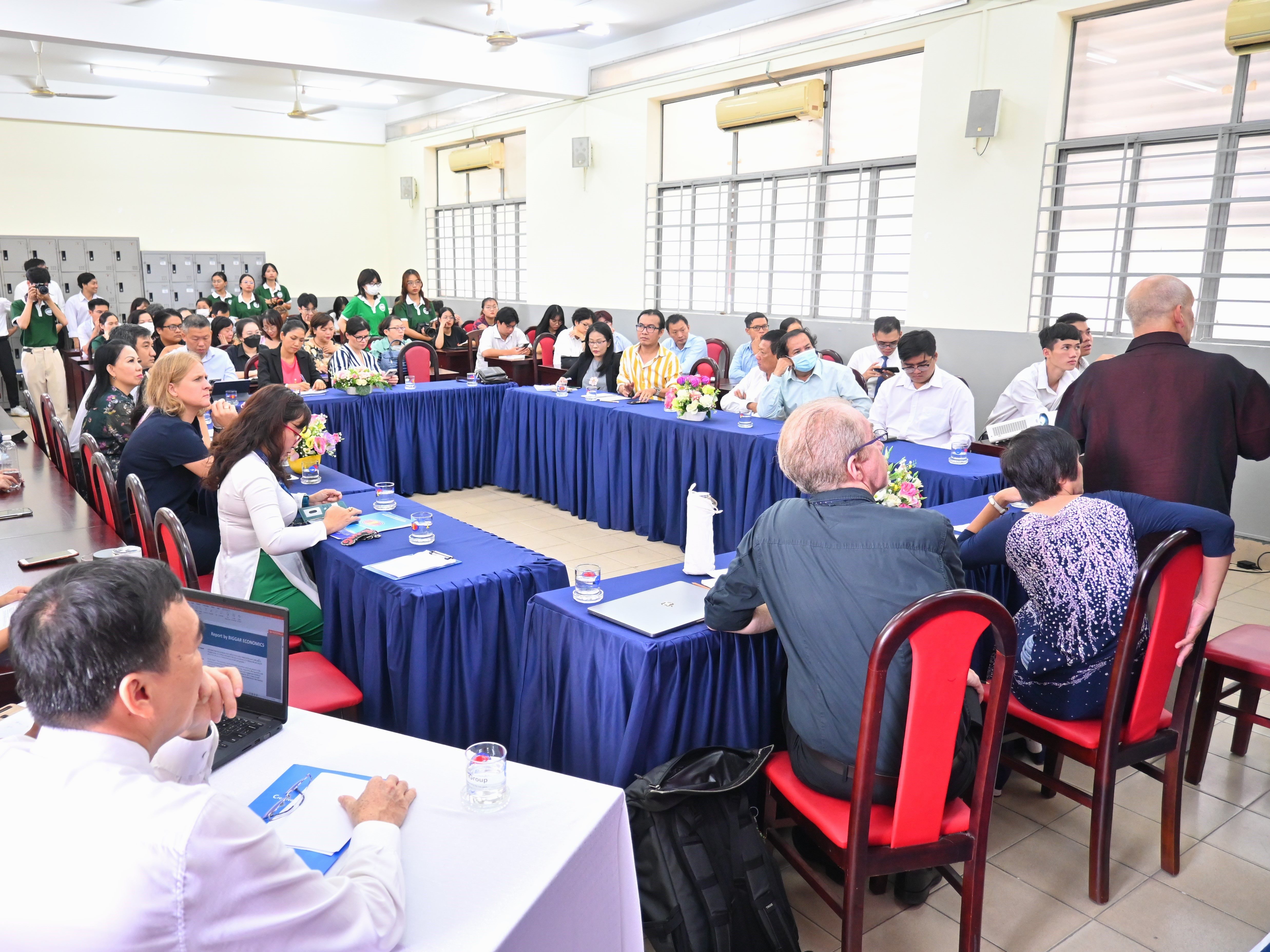 Hội thảo quốc tế “Xã hội tri thức và sáng tạo”