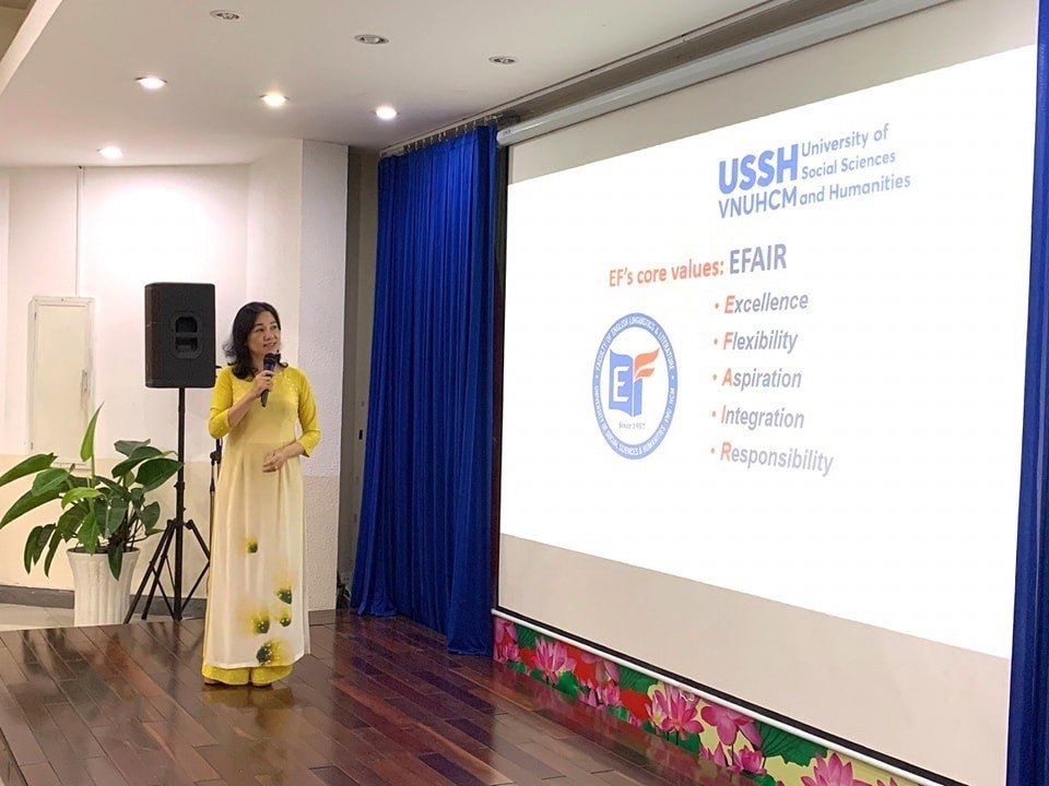 BUỔI TRAO ĐỔI “NHỮNG TÁC ĐỘNG CỦA ĐẠI DỊCH ĐỐI VỚI NGÀNH NGHỀ VÀ THỊ TRƯỜNG BIÊN PHIÊN DỊCH: PHƯƠNG HƯỚNG SẮP TỚI”