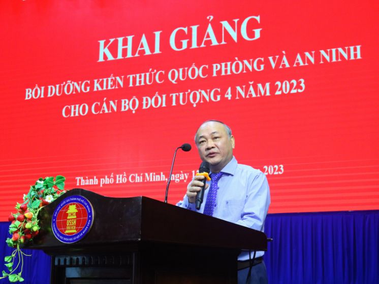Bồi dưỡng kiến thức quốc phòng và an ninh cho viên chức, người lao động thuộc đối tượng 4