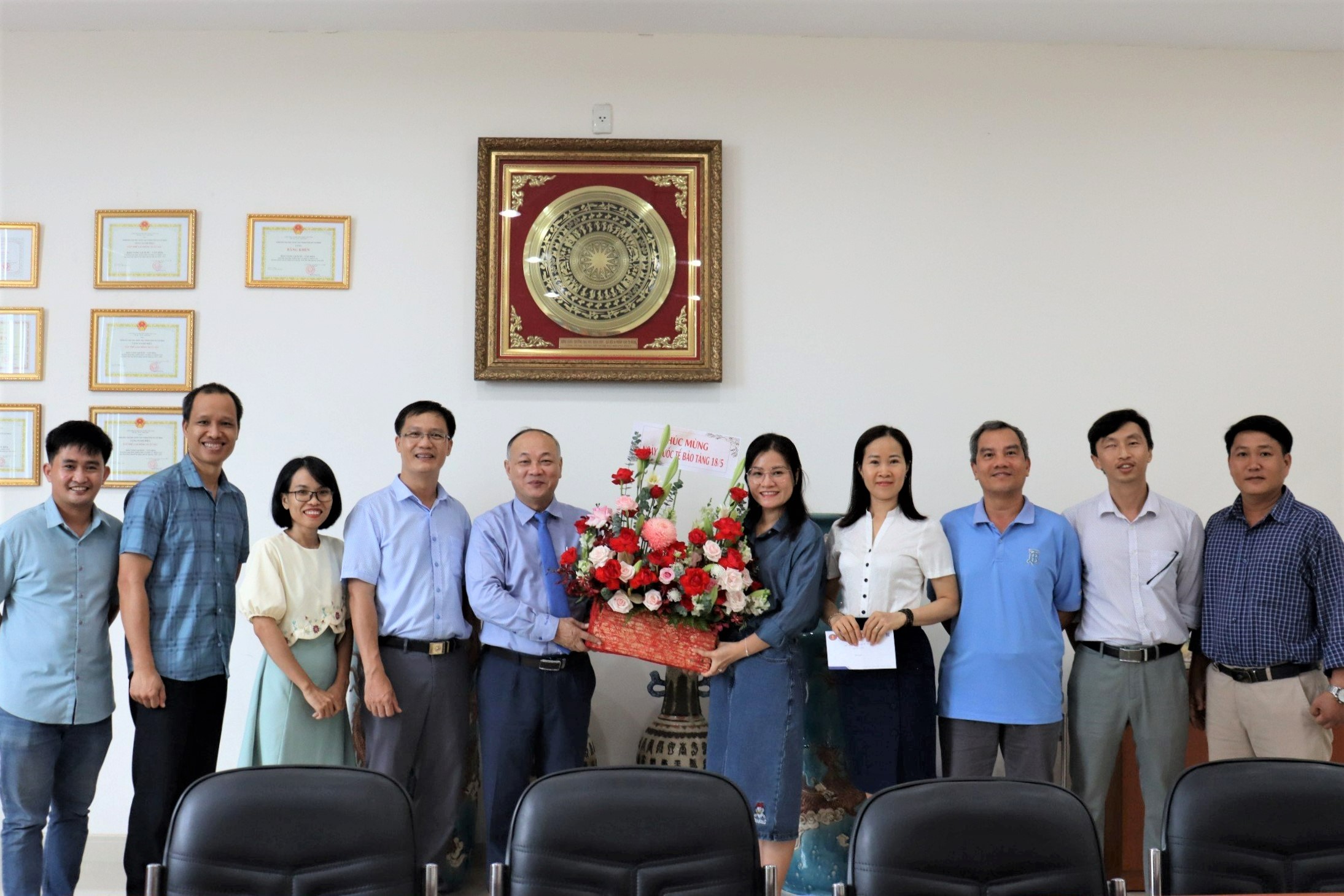 Nhà trường chúc mừng Bảo tàng Lịch sử - Văn hóa nhân ngày Quốc tế Bảo tàng (18/5/1977 -18/5/2024)
