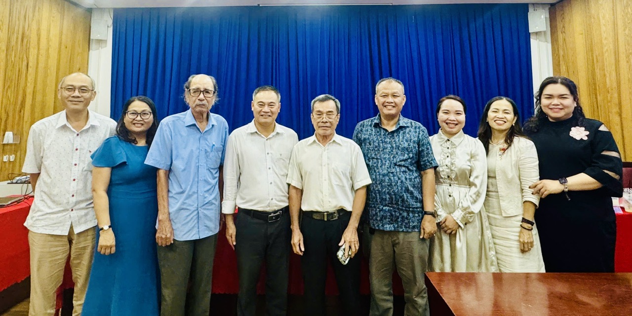 Hội đồng bảo vệ luận án tiến sĩ cấp đơn vị chuyên môn của nghiên cứu sinh Bôn Si môn Ca Na An