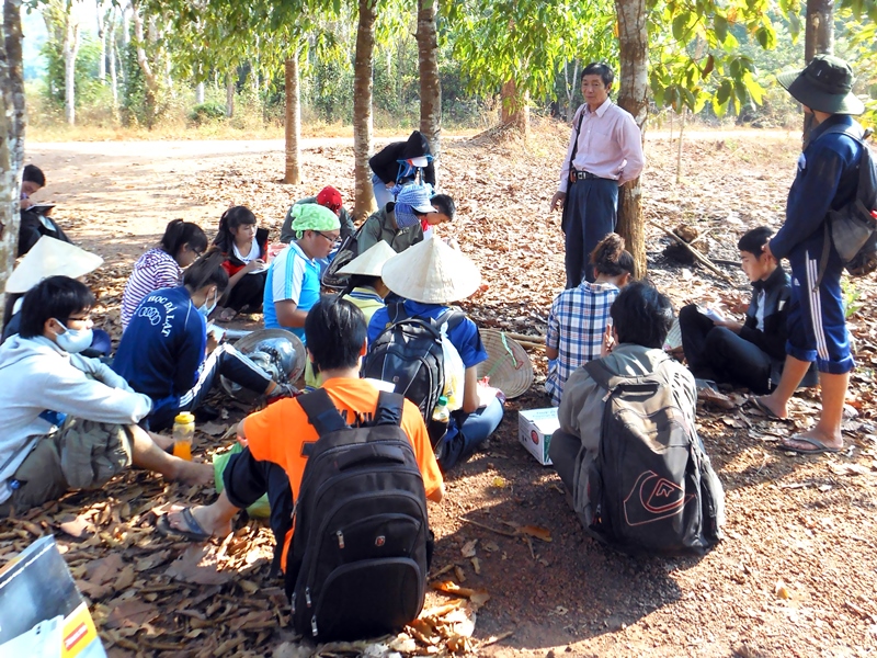 Kỷ niệm Ngày Thương binh Liệt sỹ (27-7): Từ tuổi thơ bận rộn đến những dữ kiện “vĩ đại bậc nhất” trong lịch sử giành và gìn giữ cho bằng được độc lập-tự do của dân tộc để lưu truyền cho hôm nay