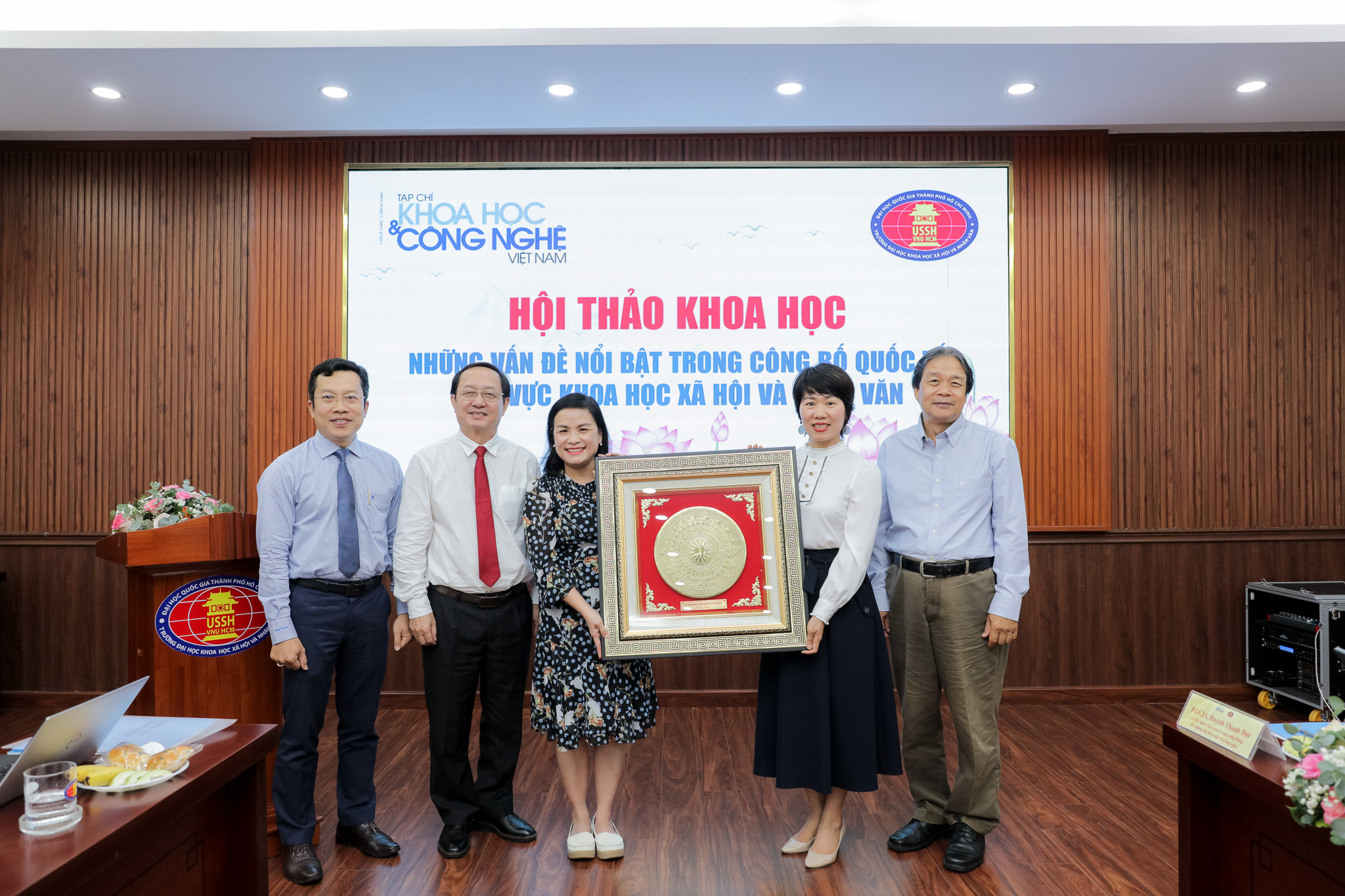 Nâng cao chất lượng công bố quốc tế trong lĩnh vực khoa học xã hội và nhân văn