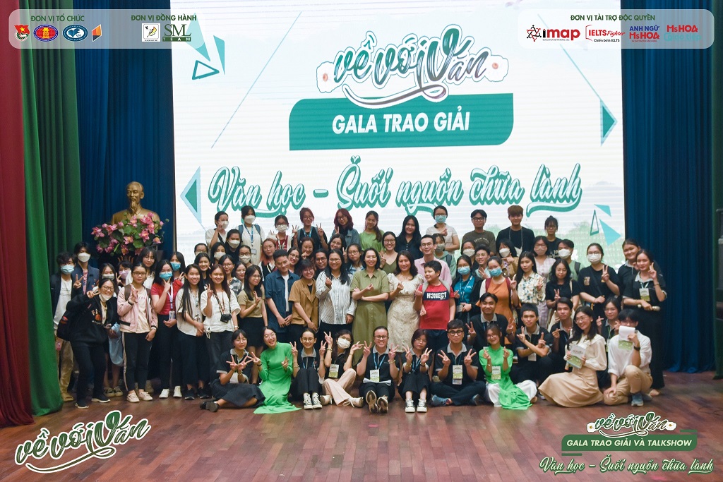 Văn học - Suối nguồn chữa lành: Trạm cuối của hành trình “Về với Văn” năm 2022