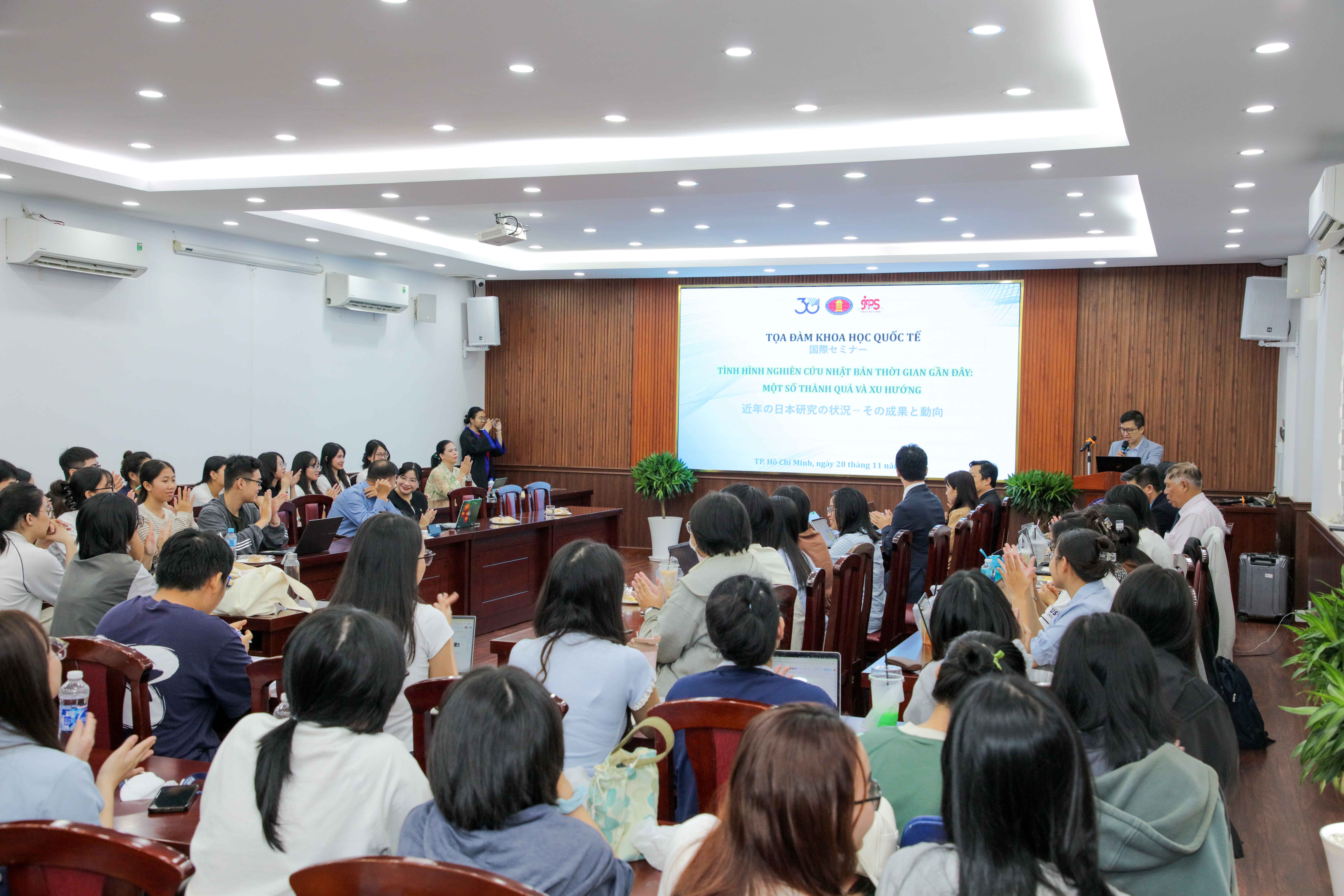 Thúc đẩy nghiên cứu và giao lưu văn hóa Việt - Nhật