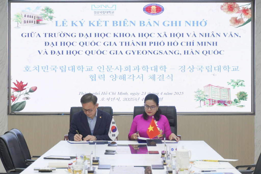 Một số hình ảnh tại lễ ký kết - Ảnh: QUỲNH NHƯ