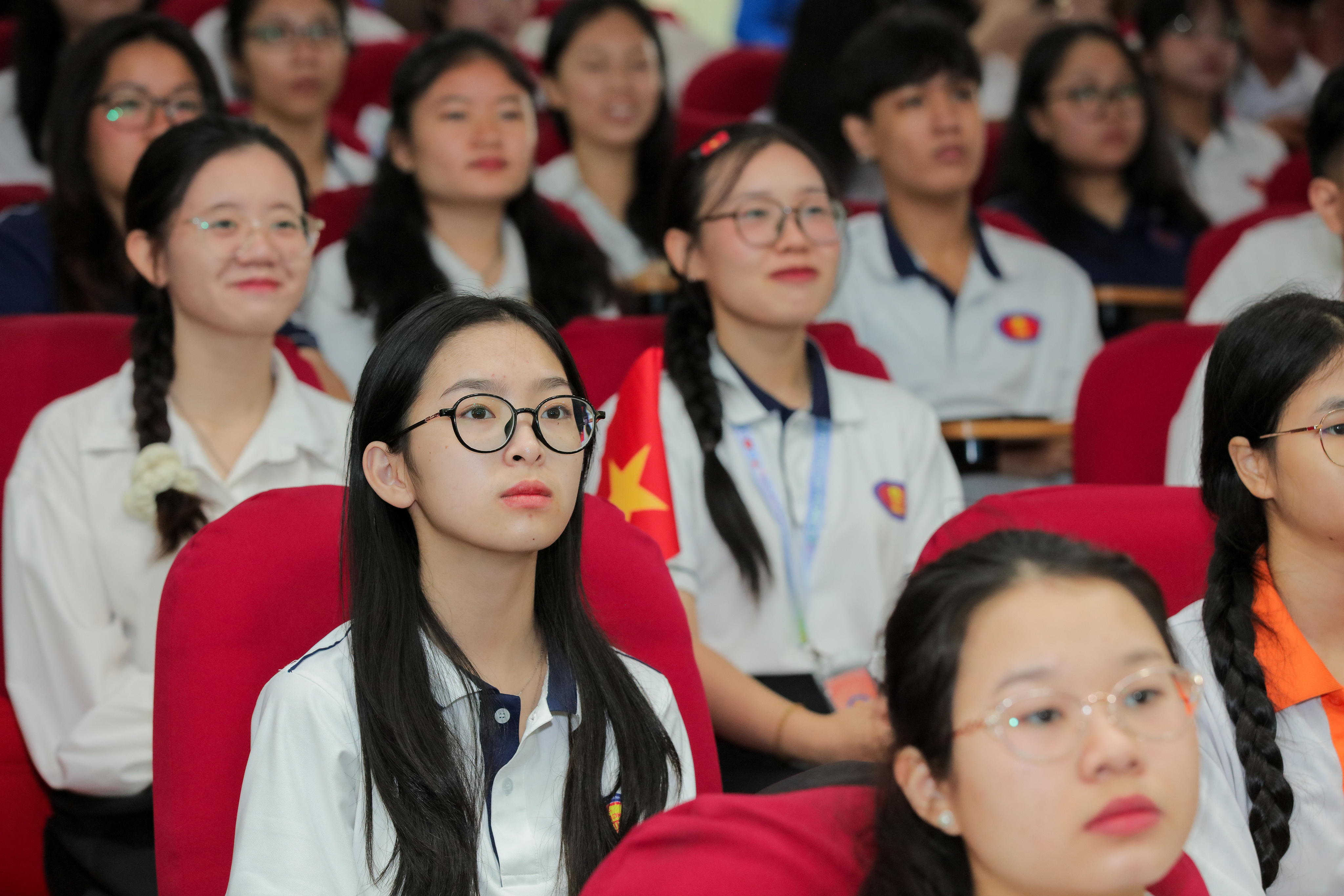 Hơn 1.7 triệu thầy cô và 26 triệu học sinh, sinh viên tham dự lễ Khai giảng đặc biệt