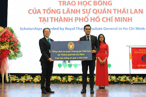 20 suất học bổng dành cho tân sinh viên ngành Thái Lan học, Khoa Đông phương học