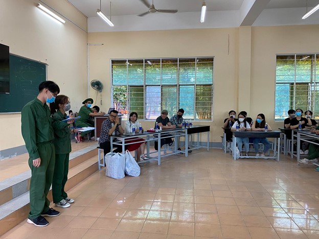 BUỔI GIAO LƯU QUÂN SỰ VỚI SINH VIÊN KHÓA 2021