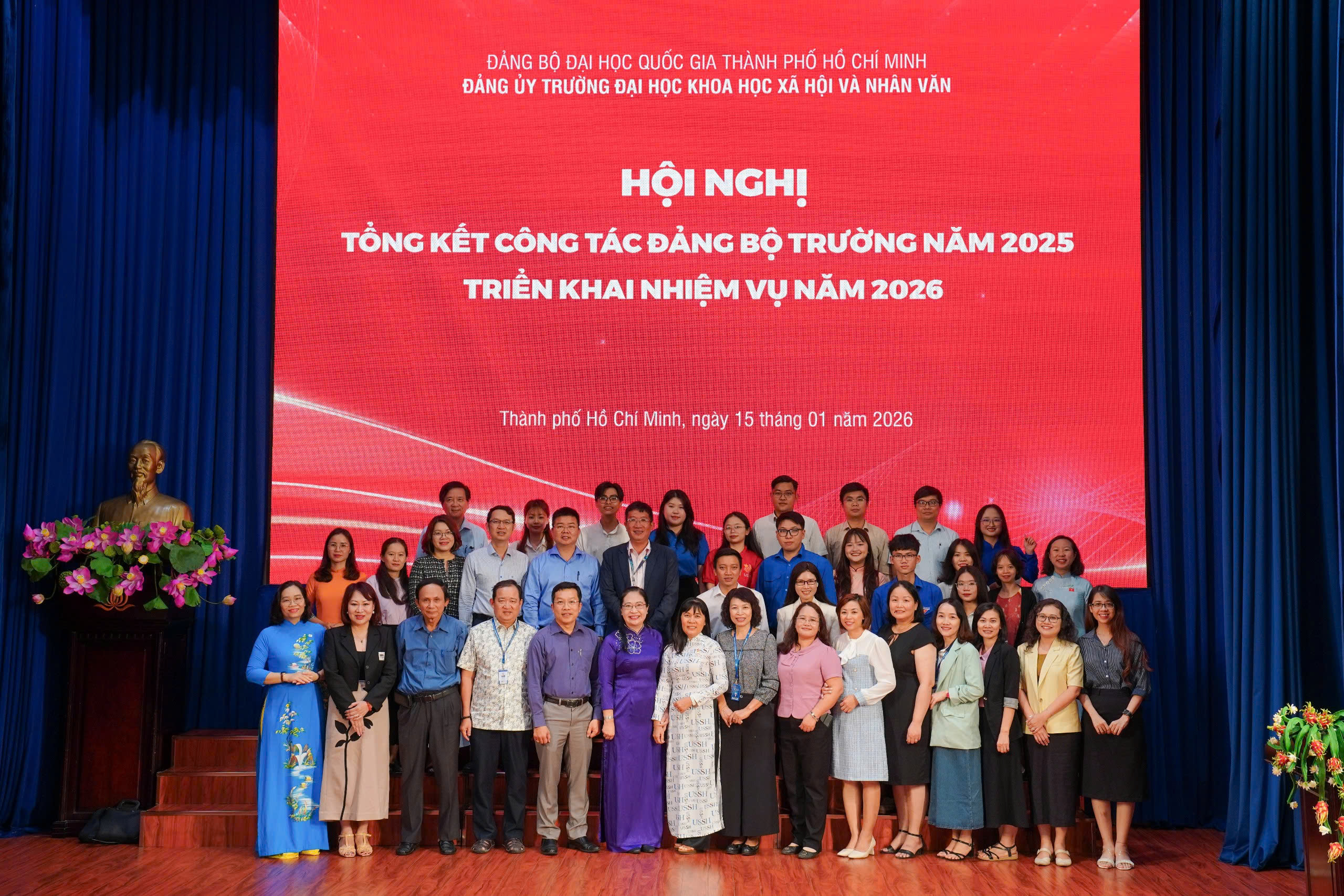 Hội nghị báo cáo chuyên đề và tổng kết công tác Đảng bộ Trường ĐH KHXH&NV năm 2025