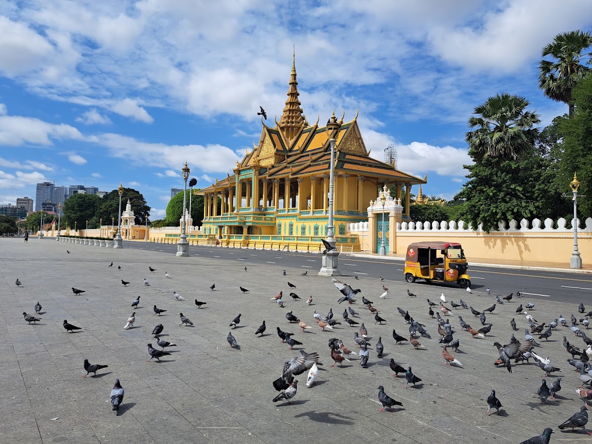 Thực tế nước ngoài QH1820, Cam-Thái: “Khao khát được lấp đầy, được đổi thay”