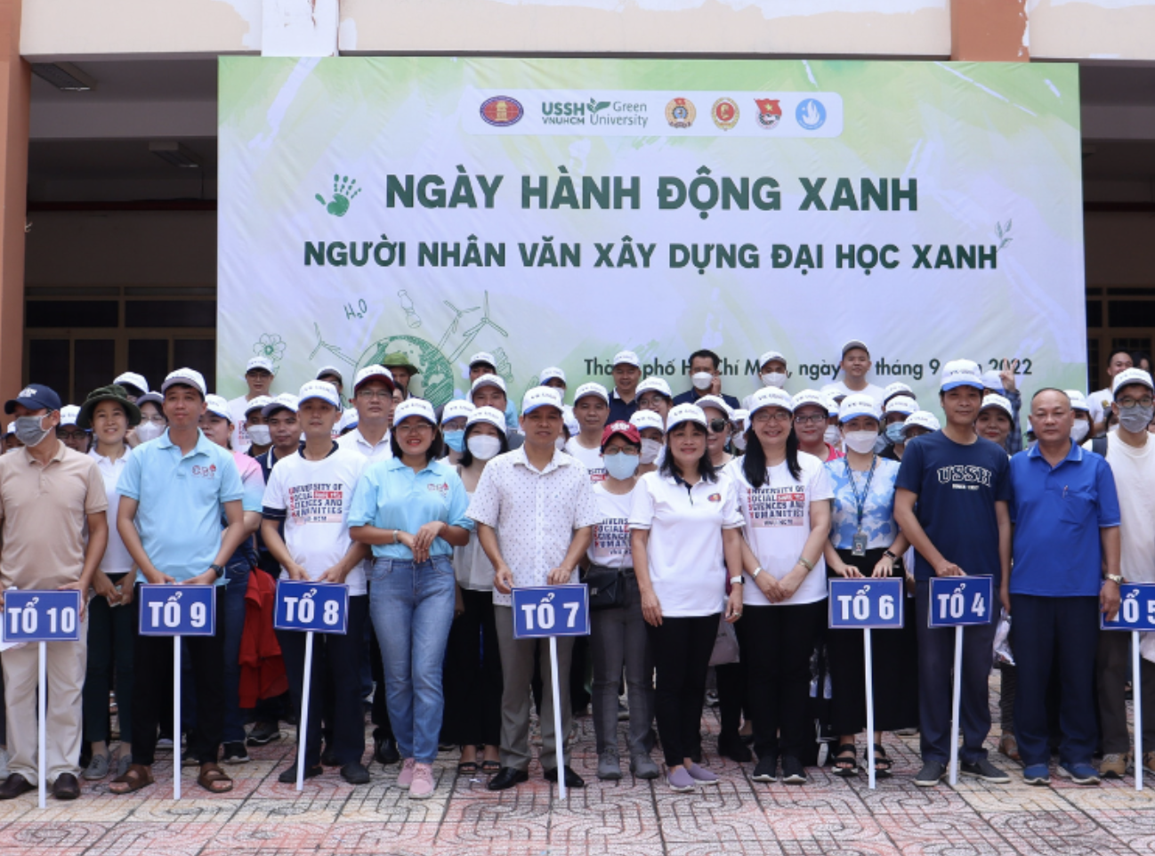 Ngày hành động “Người Nhân văn xây dựng Đại học Xanh” năm 2022