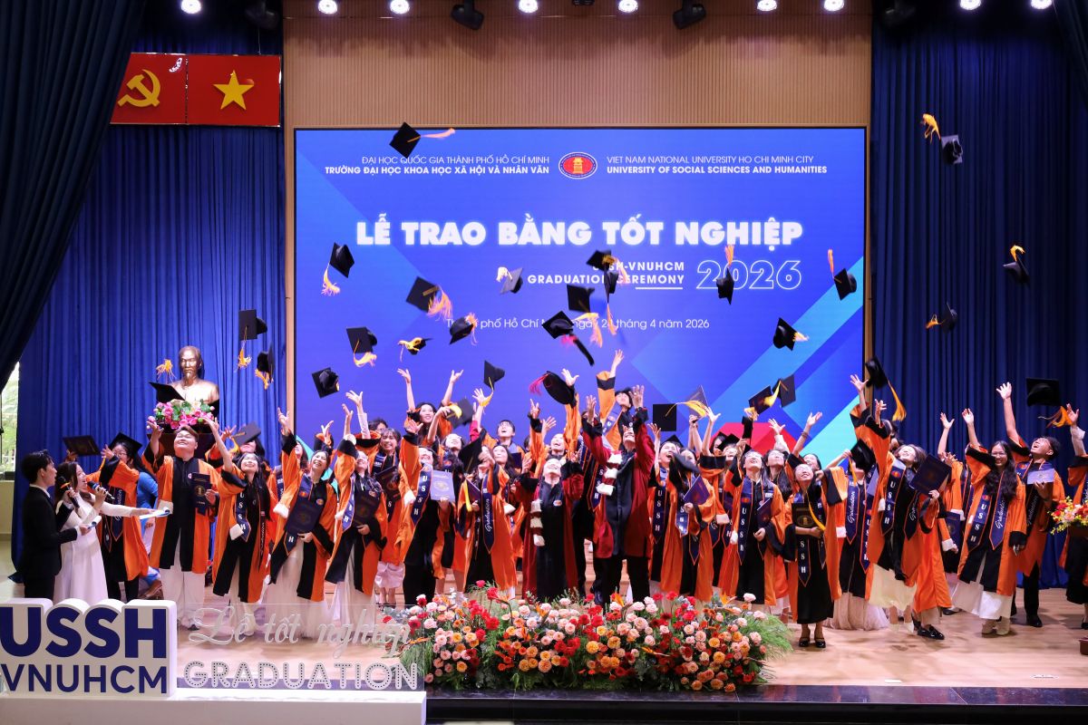 Trang trọng và nhiều cảm xúc trong Lễ tốt nghiệp đợt 3 năm 2025