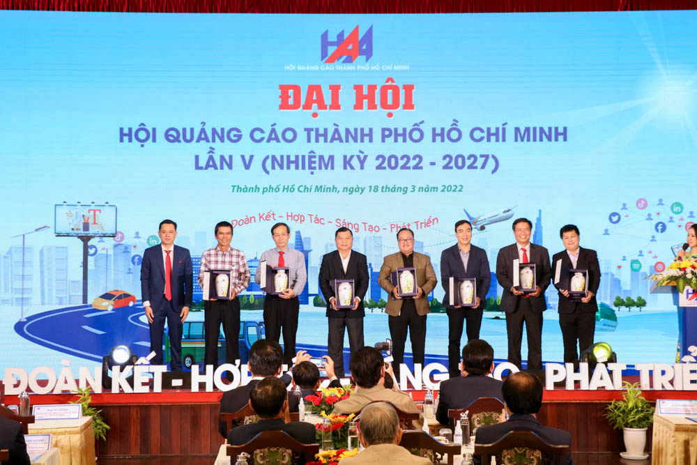 Trường Đại học Khoa học xã hội và Nhân văn ký kết hợp tác với Hội Quảng cáo Thành phố Hồ Chí Minh