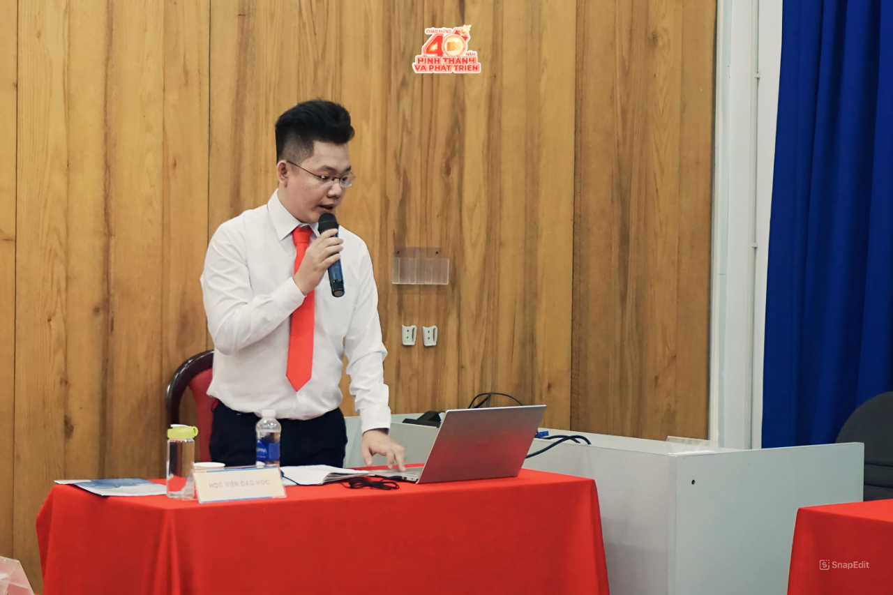 Học viên Phan Trường Nhất bảo vệ thành công luận văn Thạc sĩ ngành Khoa học Thư viện