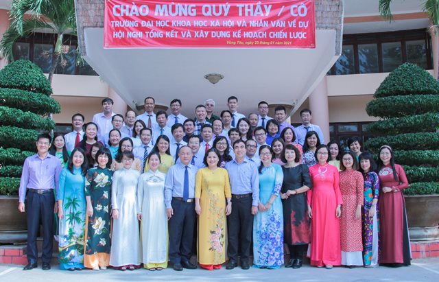Hội nghị tổng kết chiến lược Nhà trường