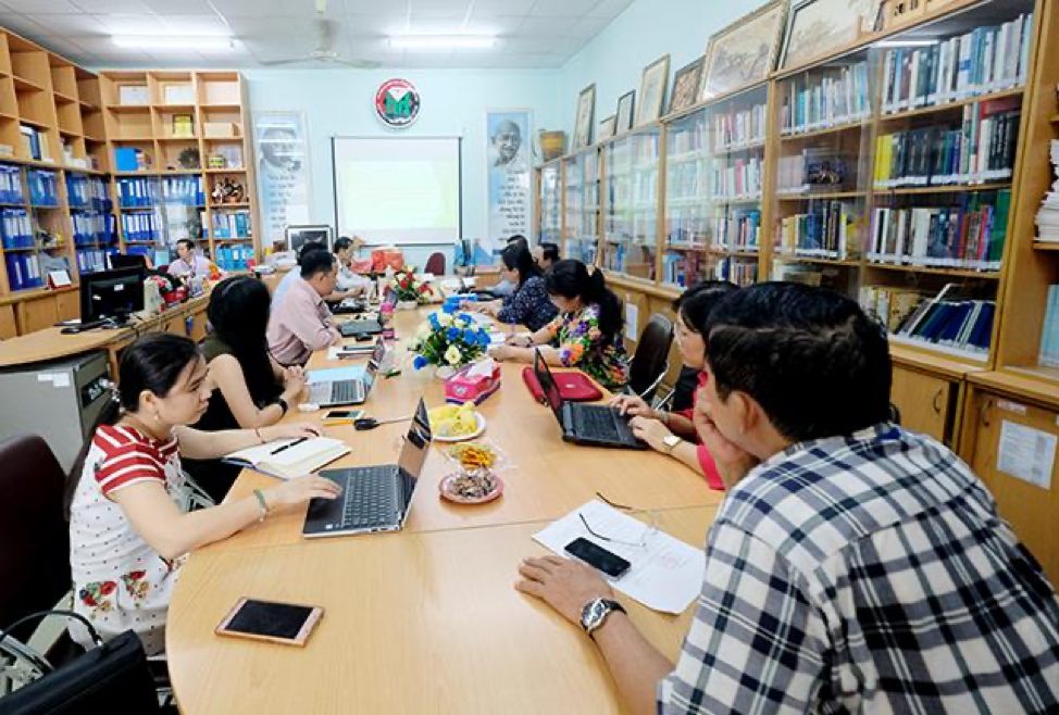 Báo cáo chuyên đề: Những ngôi đền Ấn giáo ở Sài Gòn và sự biến đổi tín ngưỡng