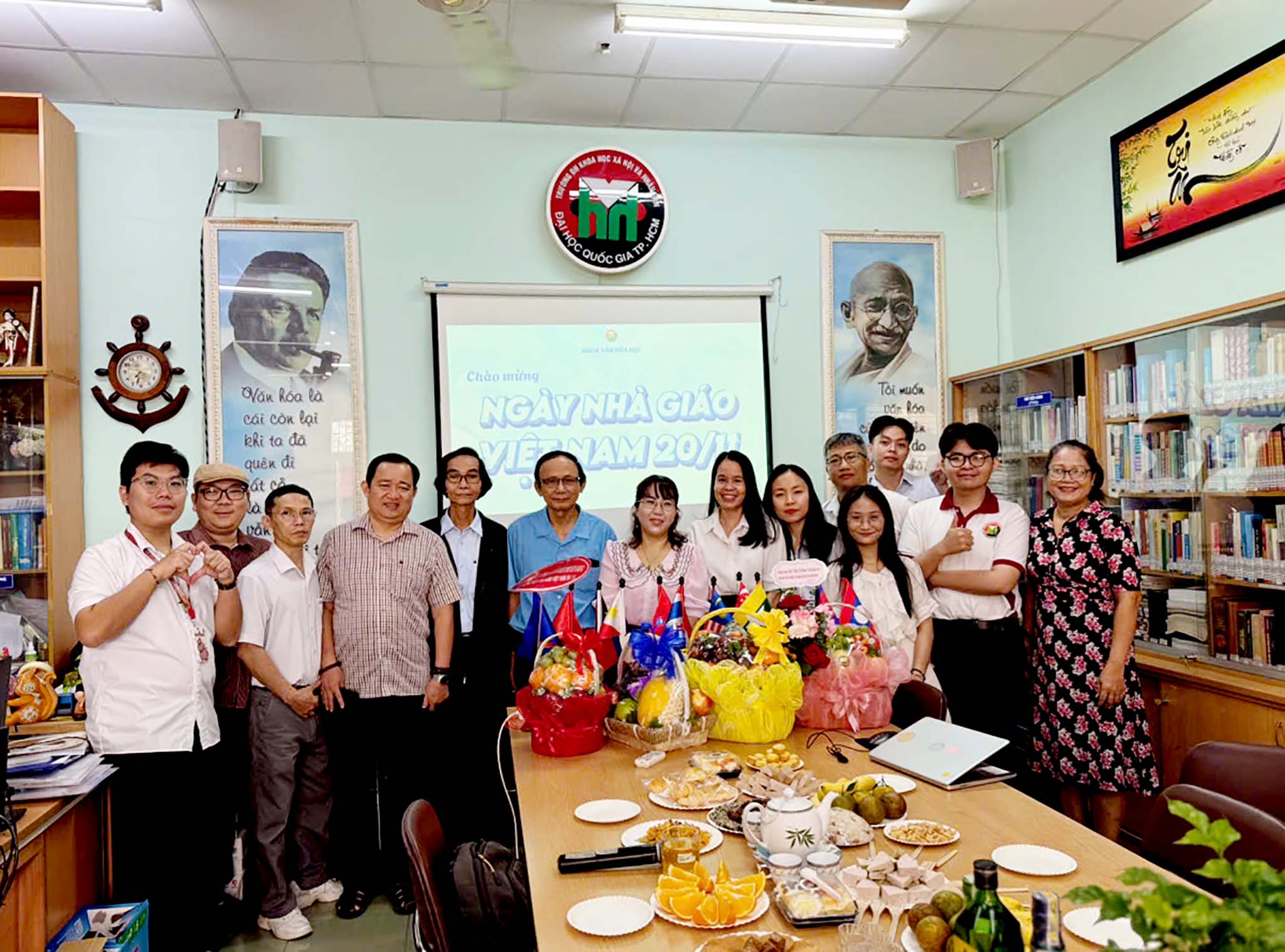 Khoa Văn hoá học tổ chức lễ Nhà giáo Việt Nam 20/11