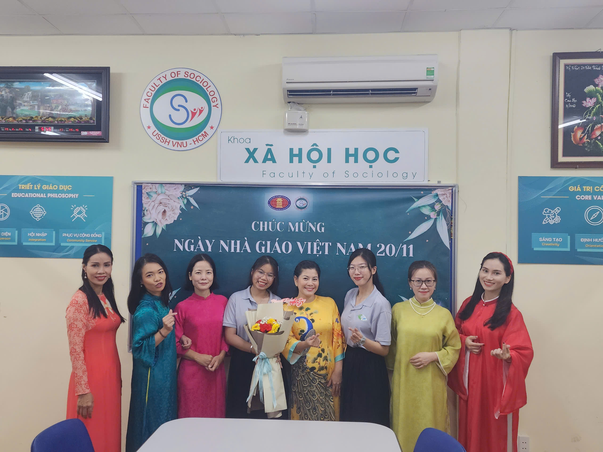 Chương trình gặp mặt nhân ngày Nhà giáo Việt Nam 20/11 khoa Xã hội học