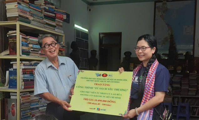 Chương trình “Tủ sách yêu thương” nối nhịp tri thức nơi Cù lao Rùa