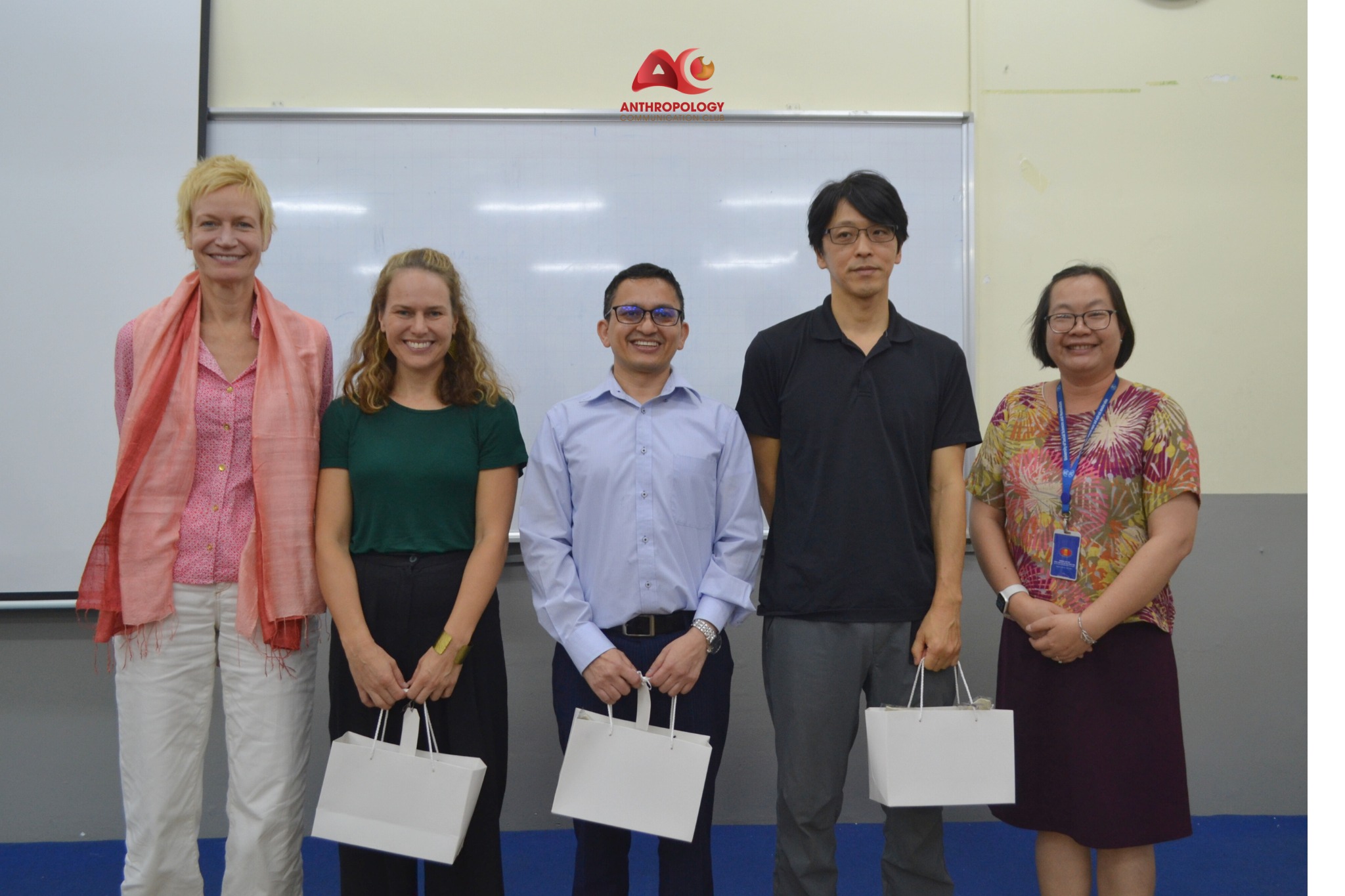 WALS 2023 Buổi 3 TS. Kathrin Eitel và TS. Ghimire Prasad Hari